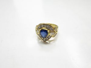 サファイアダイヤK18金リング S1.37ｃｔ D0.78ｃｔ 買取いたしました。