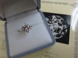 ダイヤモンド 買取 神戸 大阪 2.12ct 大粒ダイヤモンド 立て爪 高額査定