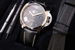 パネライ　ルミノール1950　3Days　PAM00359　大阪神戸買取