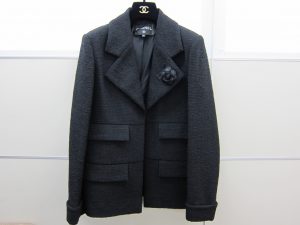 シャネル 買取 神戸 大阪 ジャケット 服 ハイブランドアパレル 無料査定