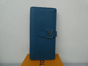 ルイヴィトン 買取 LV ヴェルティカル ウォレット M81499 財布