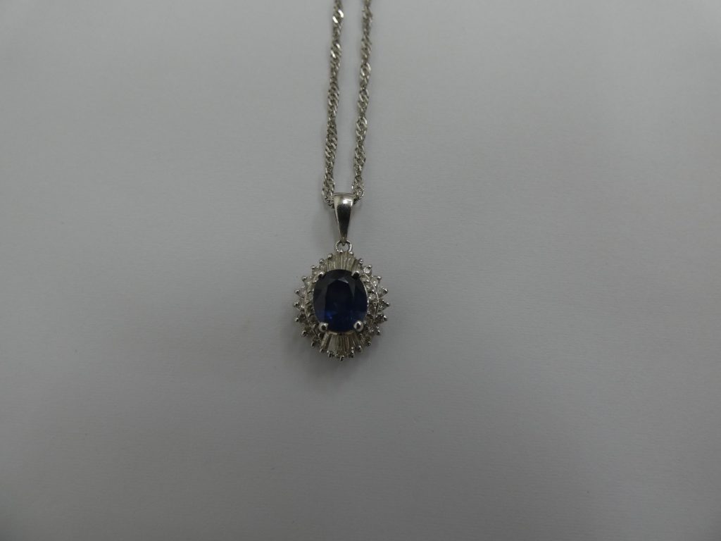 サファイア 買取 青い宝石 1.48ct テーパーダイヤ 古いジュエリー