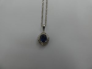 サファイア 買取 青い宝石 1.48ct テーパーダイヤ 古いジュエリー