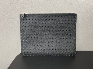 GIVENCHY ジバンシィ メンズ クラッチバッグ レザーメッシュ