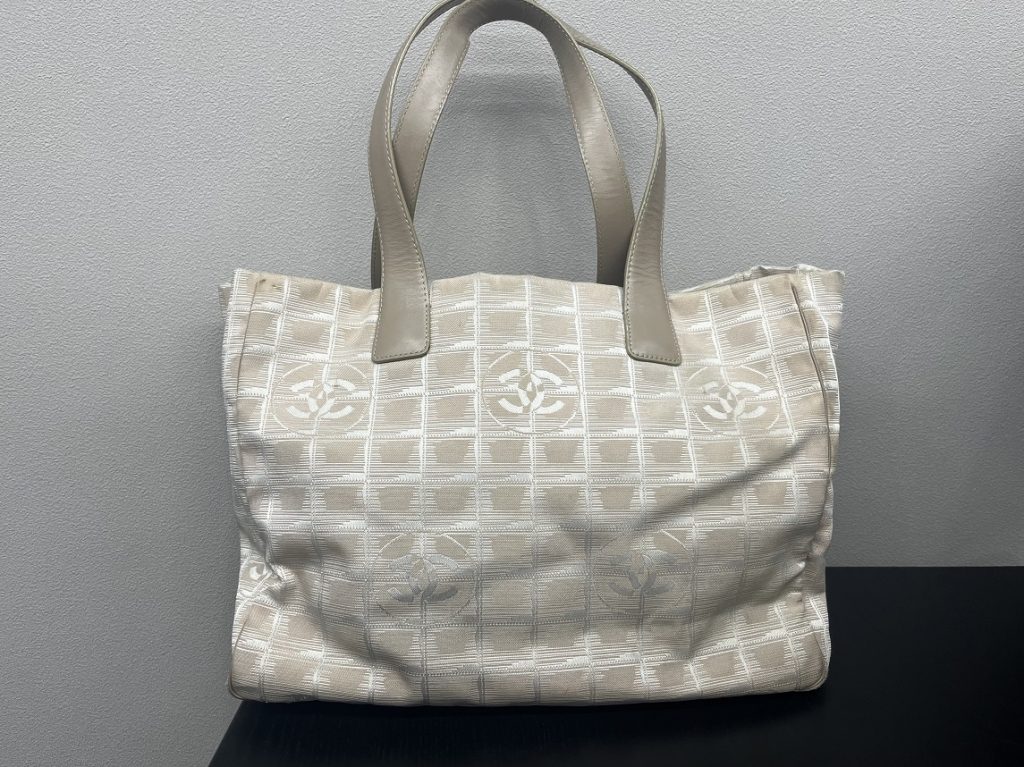 【買取】CHANEL シャネル ニュートラベルライン トートバッグ ベージュ 8番台(2003年頃製造)