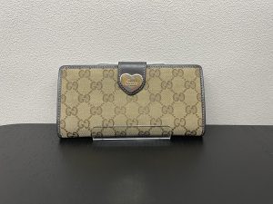 グッチ GUCCI 買取 Wホック 長財布 GGキャンバス/レザー ハートロゴプレート 203500